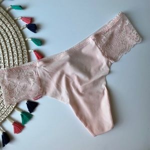 Victoria's Secret Shimmer Lace-Trim No-Show Thong Panty Purest Pink XXL NEW